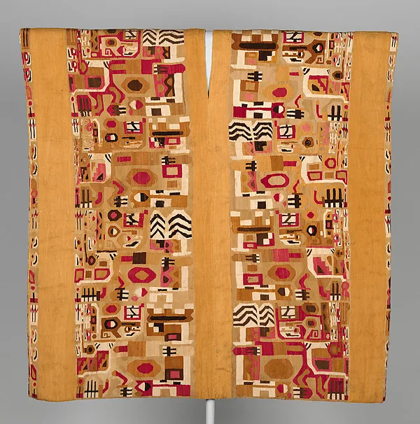 Woven tunic, Wari artist, 650–1000 CE
